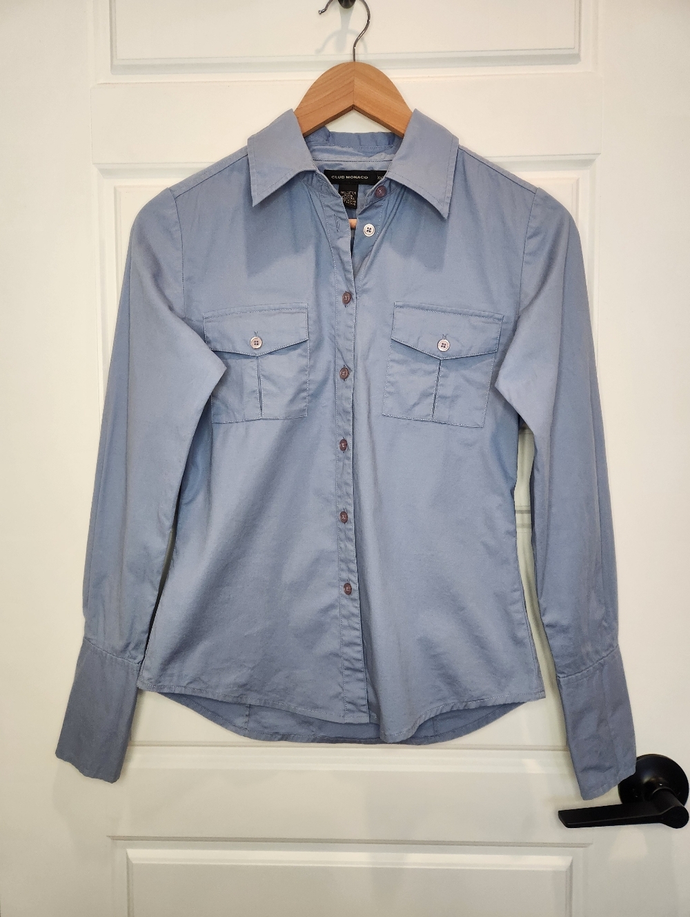 XS Club Monaco Light Blue Women's Button-Down Utility Shirt Classic Long Sleeve - Picture 2 of 5